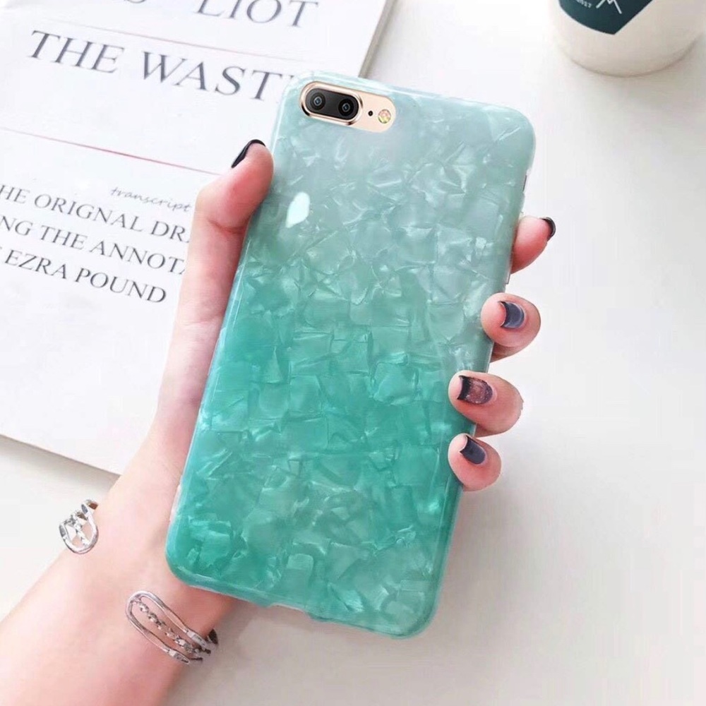 Iphone 8 Plus Phone Cover 📱